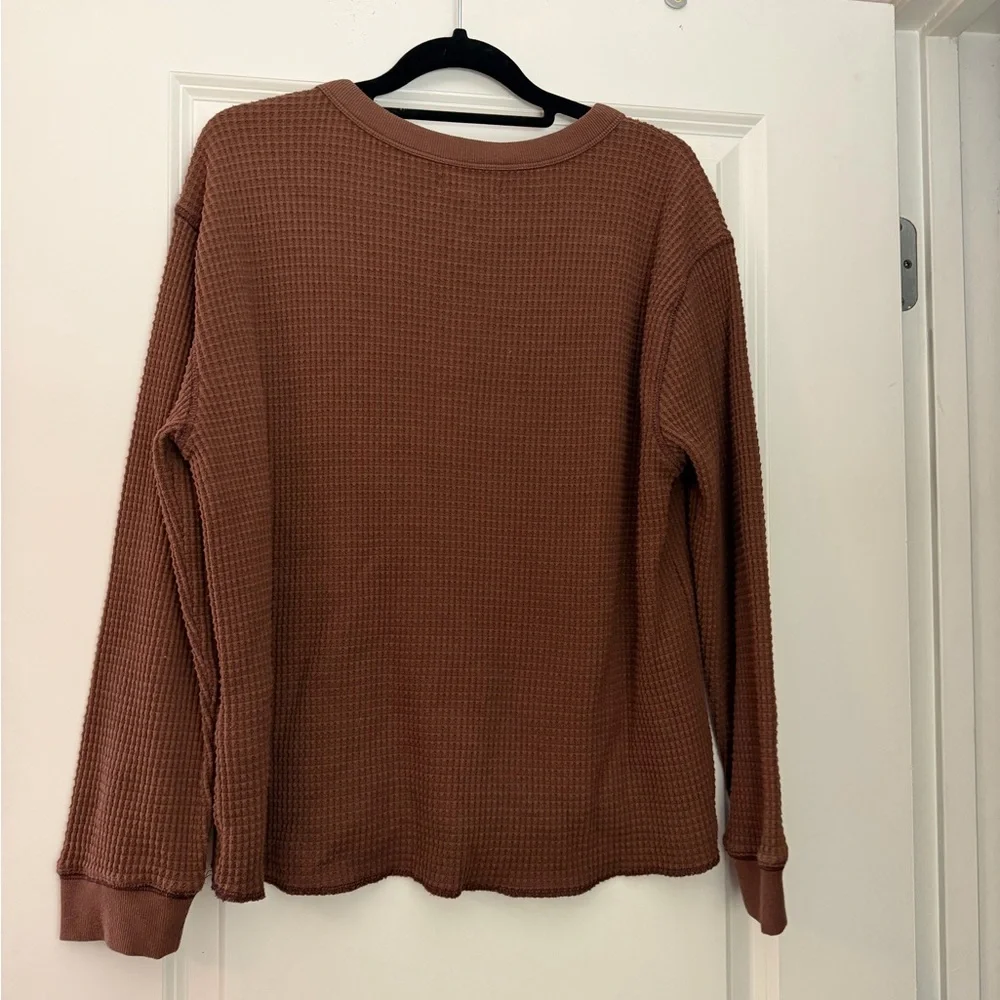 Madewell Waffle-Knit Long Sleeve Top in Rust Brown - Picture 4 of 4